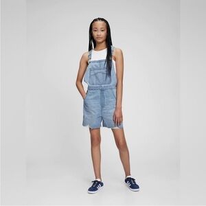 GAP Light Wash Denim Shortalls with Washwell - Size Small Petite